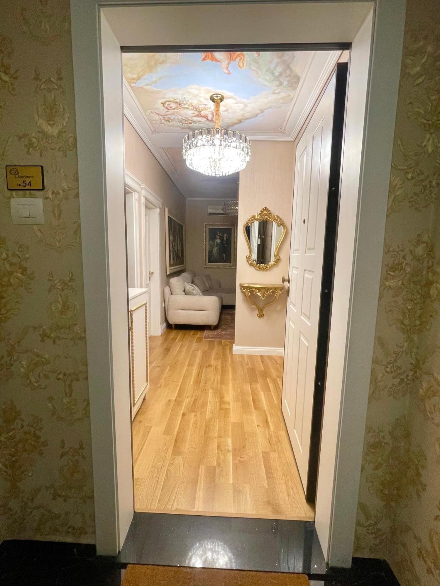Deoni Apartment Luxury ติรานา ภายนอก รูปภาพ