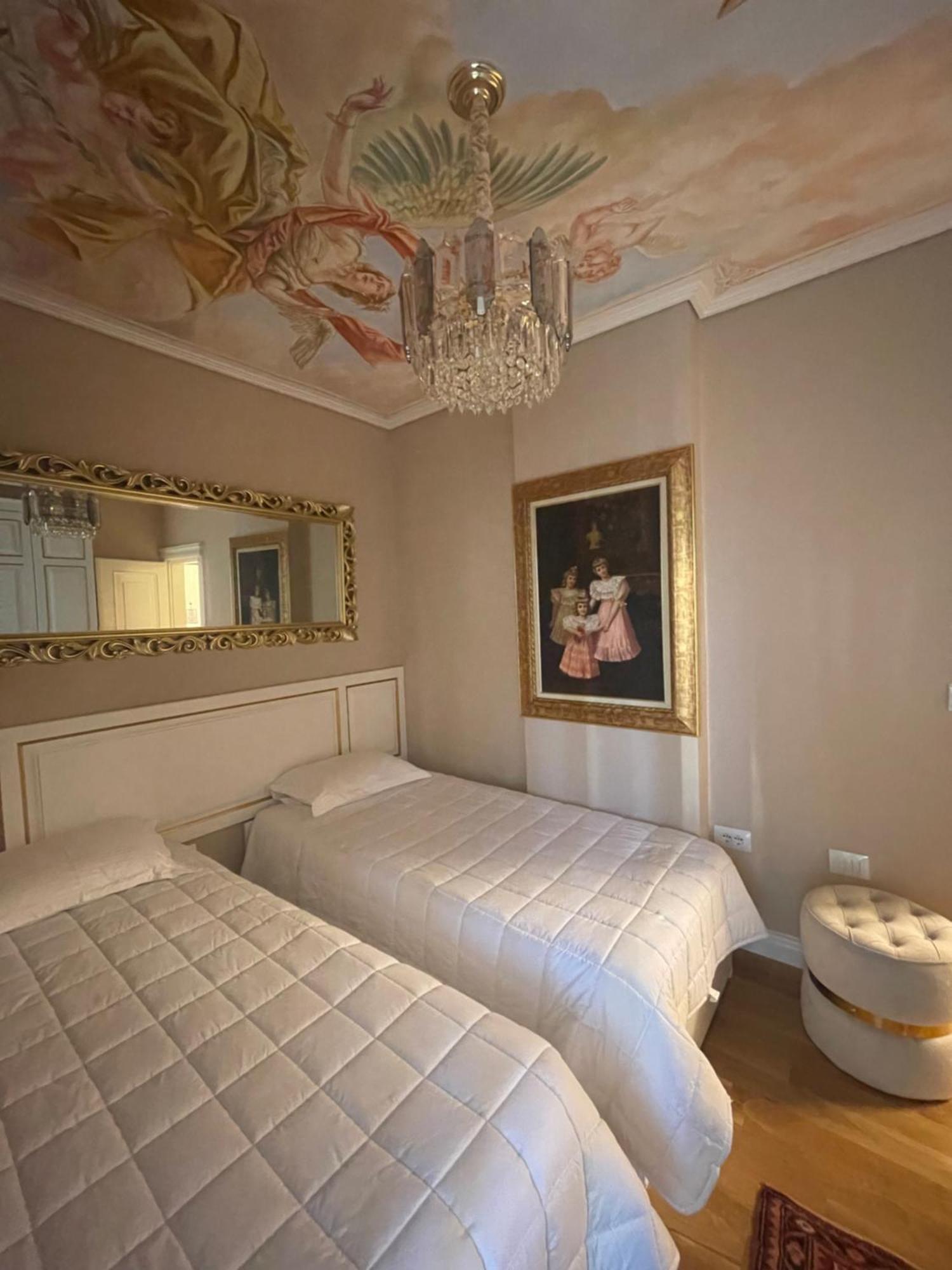 Deoni Apartment Luxury ติรานา ภายนอก รูปภาพ